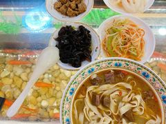 -金杨拉面王小吃面馆·牛三宝面·红烧牛肉粉