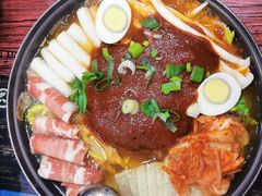 泡菜肥牛年糕锅-德本家(金港国际店)