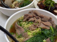 -颂记牛肉粉