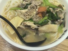 -蒙自源米线大王(宝安尖岗山店)