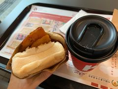 鸡排厚蛋烧双层帕尼尼咖啡-肯德基(杭州永安店)