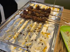 -烤满分·东北烧烤(首经贸店)