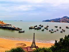 -那琴半岛地质海洋公园