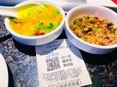 -海底捞火锅(崇文门新世界百货店)
