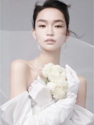 -至臻微拉婚纱摄影