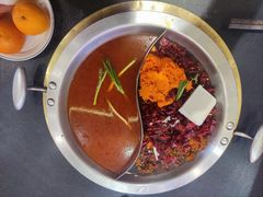 -沸炉重庆老火锅(军事博物馆店)