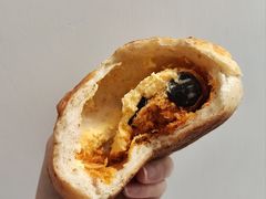 辣松墨鱼肠咸蛋黄奶酥欧包-七叔是岛民(大学城gogo新天地店)