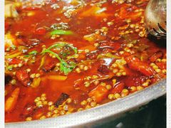 -小饕荟雅安贡椒鱼鲜馆(广福桥店)