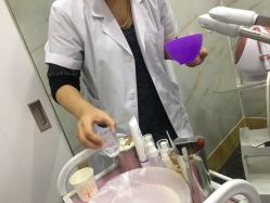 -痘院士祛痘美容皮肤管理