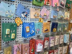 -猫的天空之城概念书店(杭州南宋御街店)