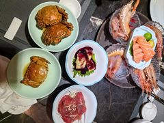 -半岛翡丽海鲜自助餐厅(观风亭店)