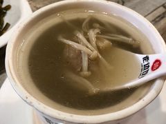 蘑菇汤-老边饺子(彩虹城店)