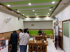 大堂-正宗开封黄家灌汤小笼包子