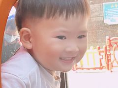 -黄浦乐烁龙鱼宝贝托育园(海潮路校区)