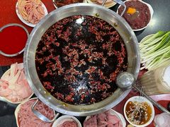 -储奇门鳝鱼火锅(总店)