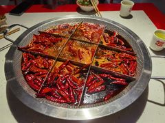 -厂花素芬九宫格火锅(红光店)