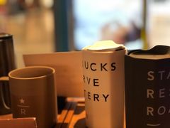 -星巴克(七宝领展广场1F店)