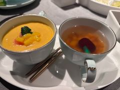 -左庭右院鲜牛肉火锅黑金店(陆家嘴中心店)