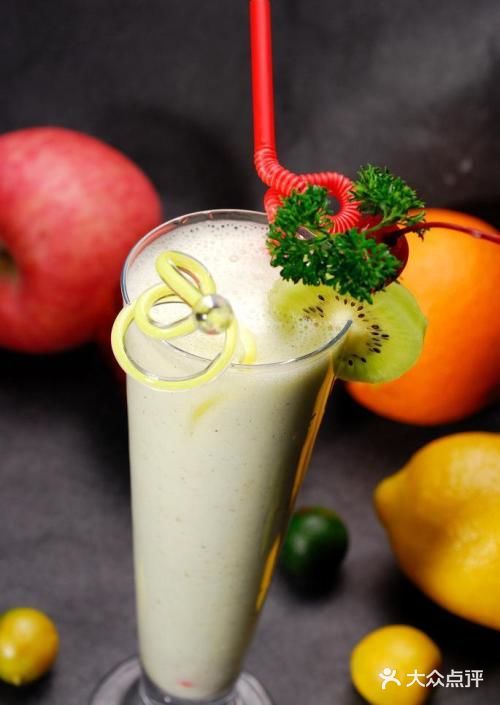 重庆片片鱼火锅自助(博爱医院店)