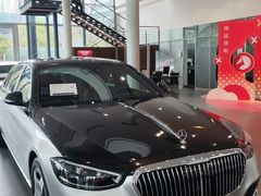 -杭州中升之星奔驰4S店(滨江店)