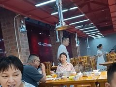 -养牛邓·潮汕牛肉海鲜自助火锅(广州店)