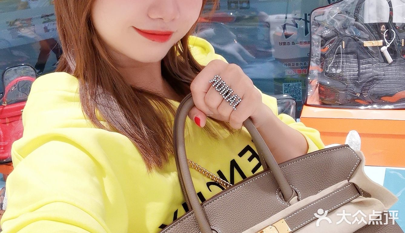 颖奢名品 | 实现你的二手奢侈品中转自由