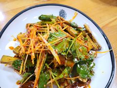 -一家人剪刀面(海伦国际店)