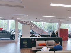 -上海永达奥诚奥迪4S店(申江路店)