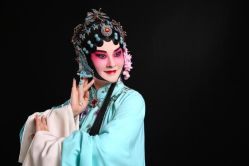 -胭脂猫京剧摄影