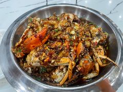 -凤凰路何眼镜香辣蟹(花果园店)