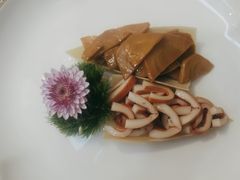 -香山湖渔家大院