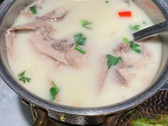 木桶鱼汤牛腩-大潮淮·淮扬菜(何园旗舰店)