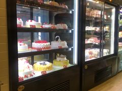 面包甜点陈列柜-味多美蛋糕(西安门店)