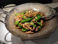 -费大厨辣椒炒肉(高铁吾悦广场店)