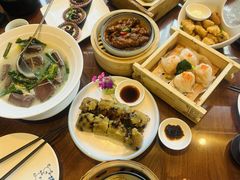 -龙悦湾酒家·八阵鱼生·渔人码头店