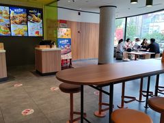 大堂-麦当劳(咸阳人民路店)