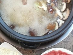 -乳仔牛牦牛汤锅 烤羊排(松潘古城店)