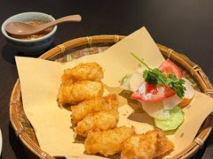 -大头虾越式风味餐厅(光明广场店)