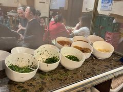 自助调料区-肖肖酸萝卜鱼火锅(总店)