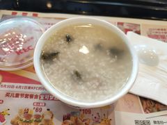 -肯德基(南京站A2检票口楼上)