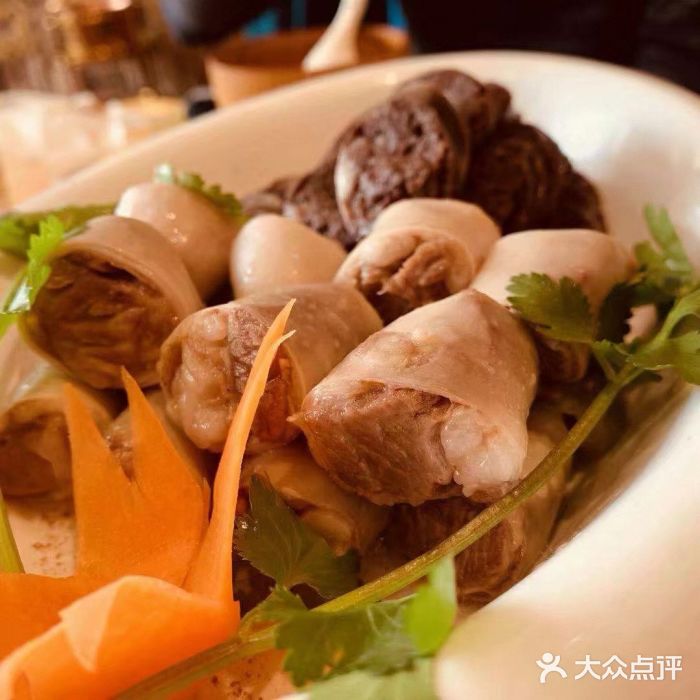 德乐海蒙餐精品血肉肠拼盘图片