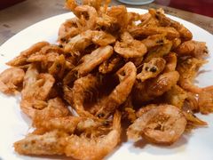 炸河虾-北京龙庆四季香农家饭庄·灶台鱼·碳烤虹鳟鱼(龙庆峡店)