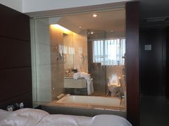 -广州白云机场雅高铂尔曼大酒店