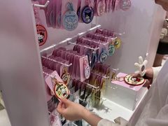 -杭州湖滨银泰in77