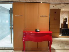 -上海虹桥西郊假日酒店