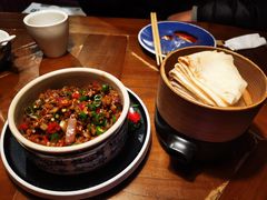 传统黑三剁配薄饼-雀舞云南菜(天津天河城购物中心店)