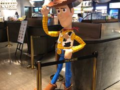 -百美汇影城(LUXE嘉里中心店)