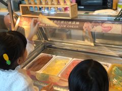 冰淇淋-济南香格里拉·咖啡泉自助餐厅