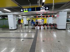 -七里庄(地铁站)