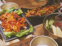 -冰川延边料理·炭烤串(原小木屋店)